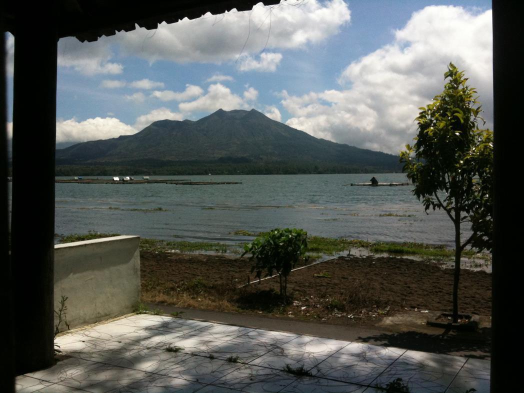 Baruna Lake Side View Kintamani Eksteriør billede